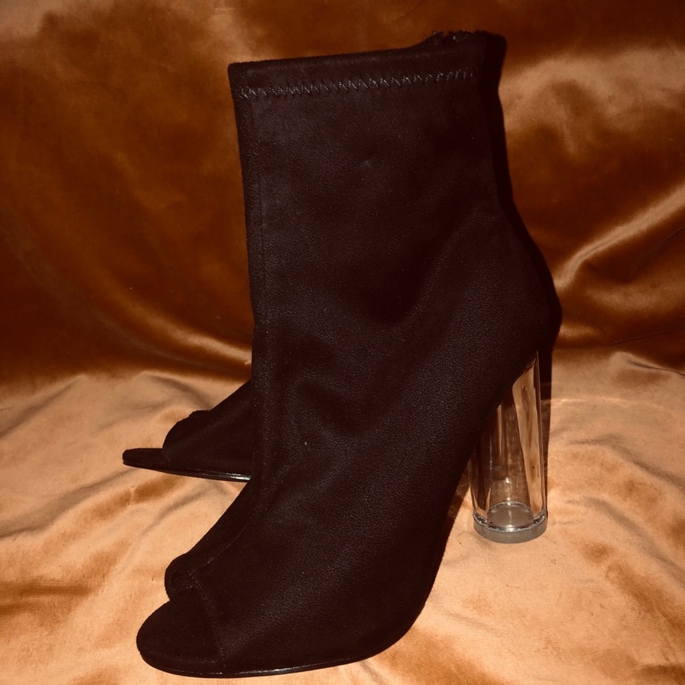 Black heel booties size 7